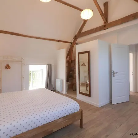 Charmante Longere Avec Jardin Et Terrasse, Proche De Saint-fraimbault, Wifi Inclus - Fr-1-497-246