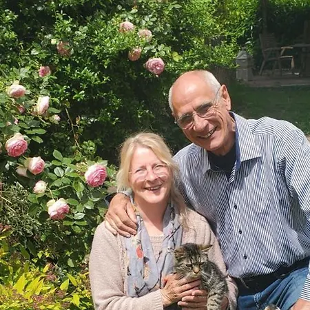 Charmante Longere Avec Jardin Et Terrasse, Proche De Saint-fraimbault, Wifi Inclus - Fr-1-497-246