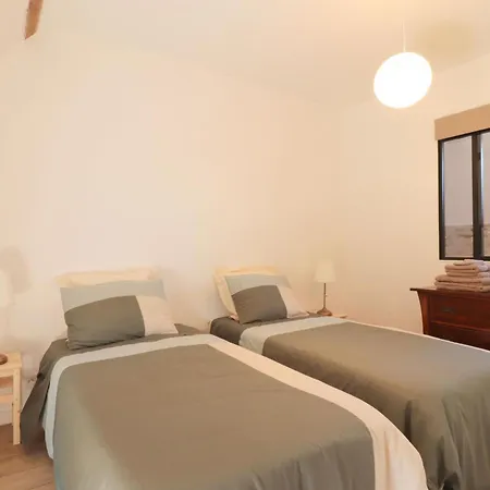 Charmante Longère Avec Jardin Et Terrasse, Proche De Saint-fraimbault, Wifi Inclus - Fr-1-497-246 *